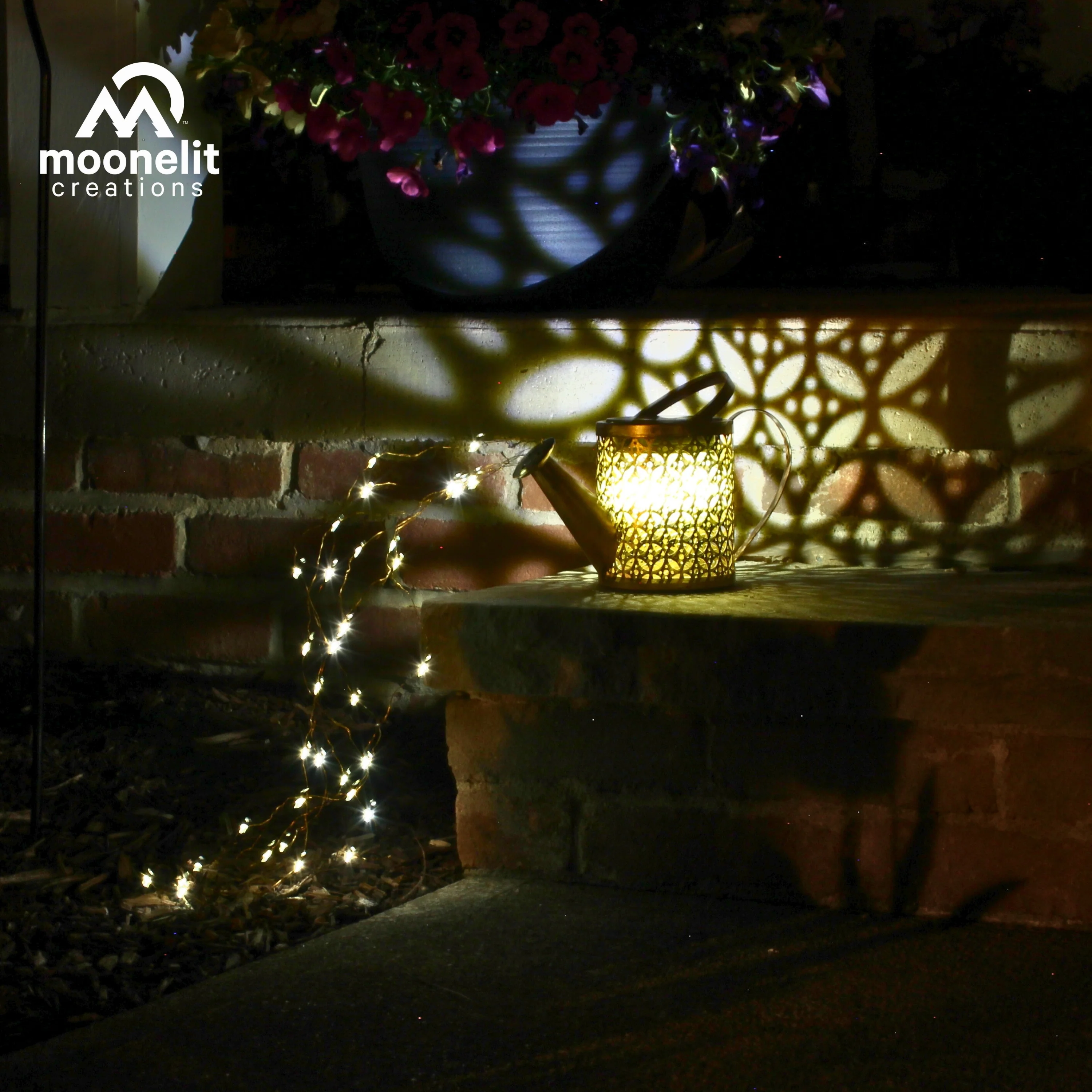 Solar Watering Can Landscape LED Light - Image 8